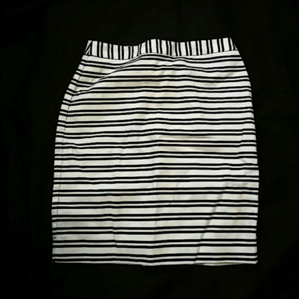 Ann Taylor LOFT skirt